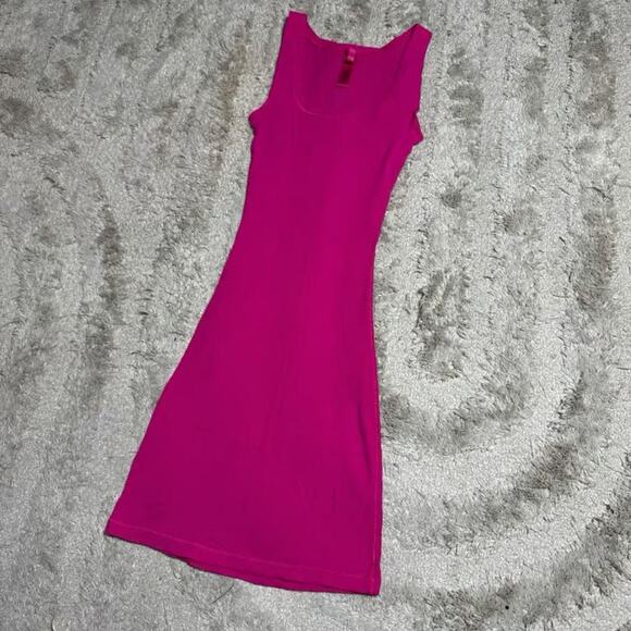SKIMS Soft Lounge Mini Dress - Picture 6 of 6